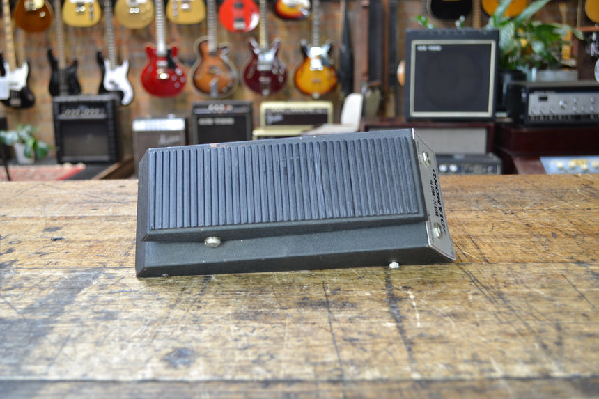 Aria  Diamond Wah Wah 1978 Gray