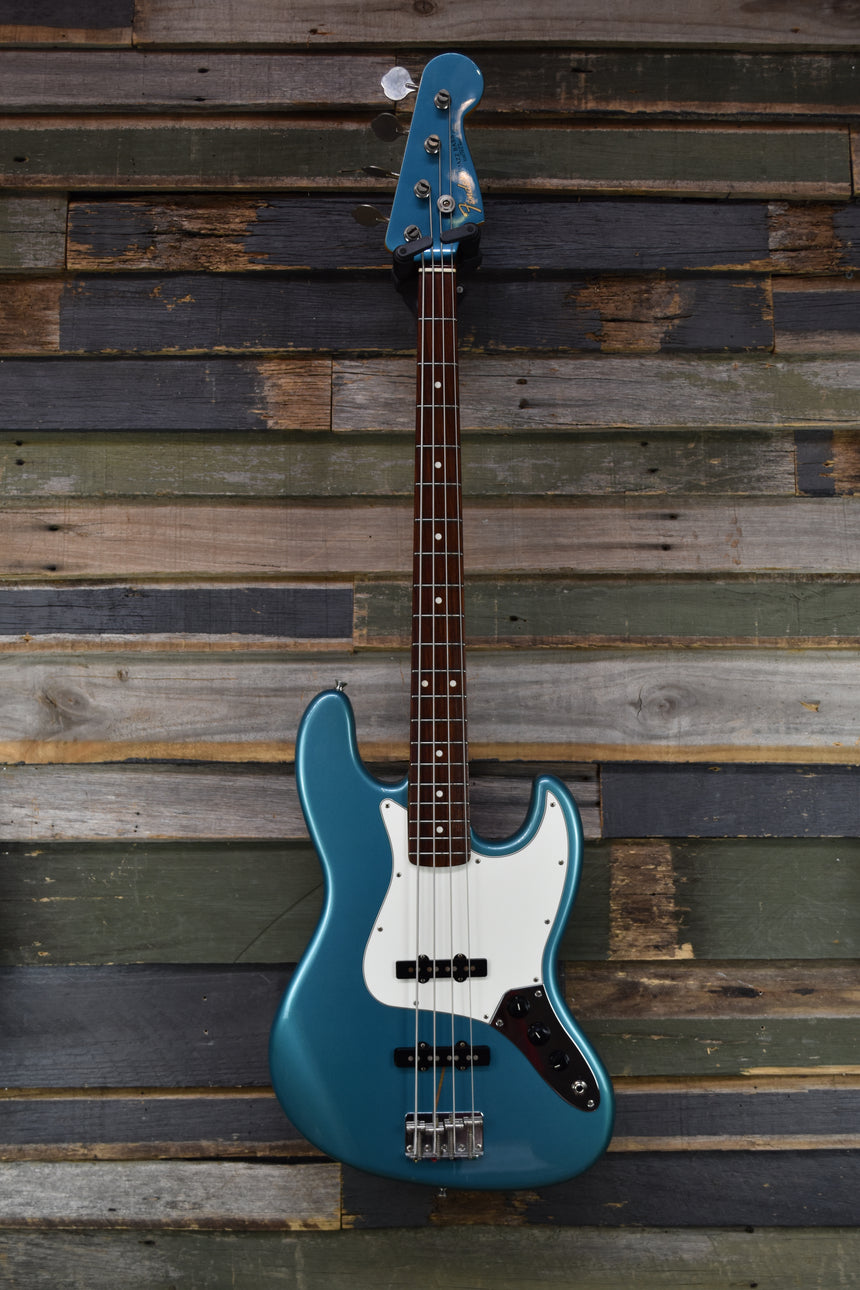 Fender JB62-58 Jazz Bass Reissue w/ Matching Headstock in Lake Placid BlueMIJ