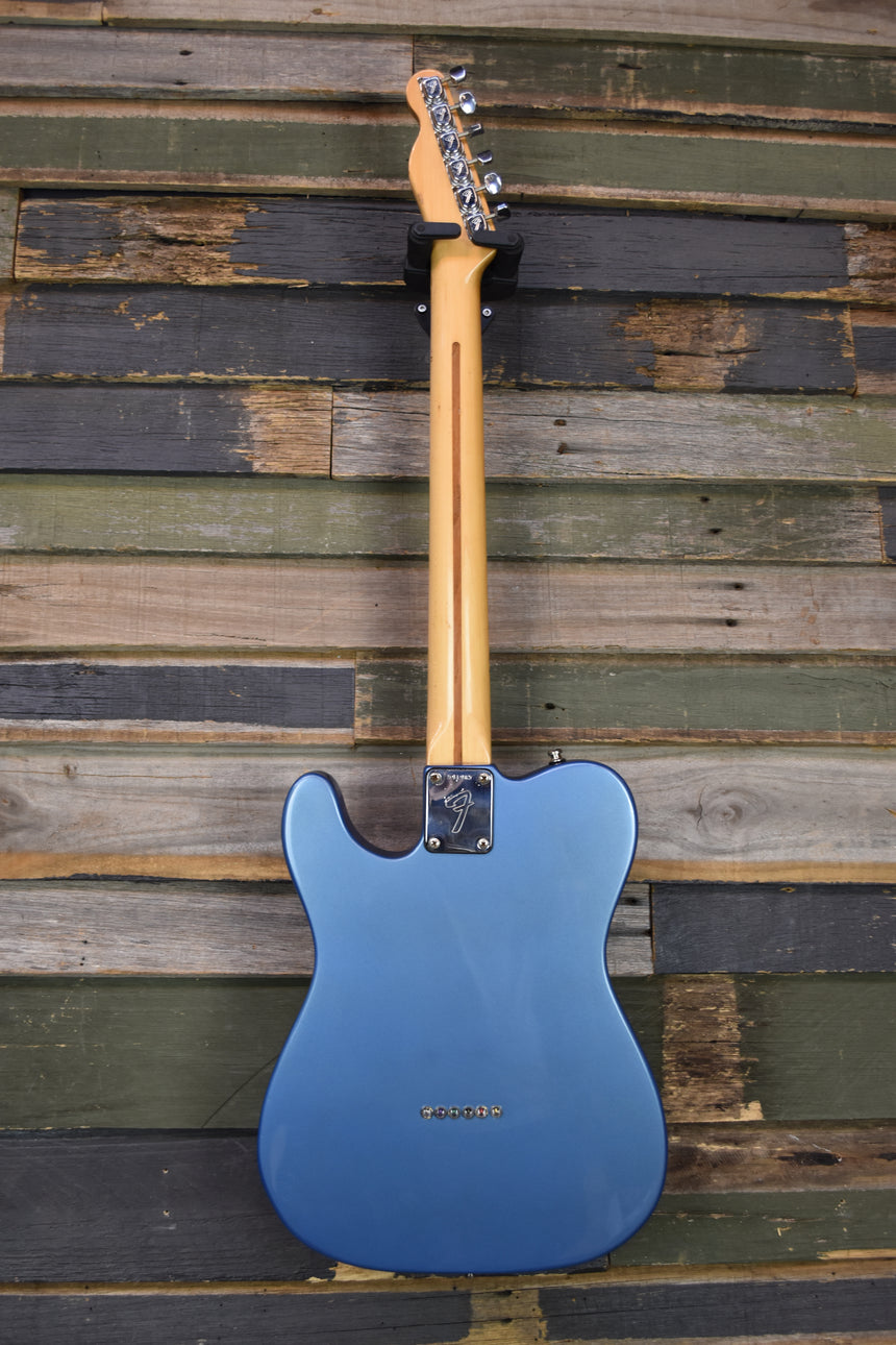 Fender  Telecaster w/ OHSC 1975 Lake Placid Blue