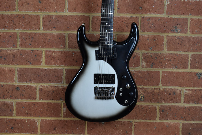 Onyx Mosrite 90's - Black and Silver Burst