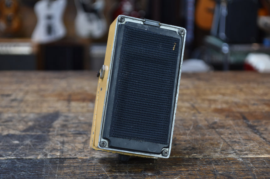 Boss TW-1 T Wah (Black Label) 1980 - Yellow