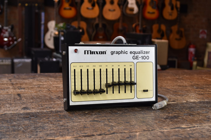 Maxon GE-100 Graphic Equalizer  1970's - Black and Creme