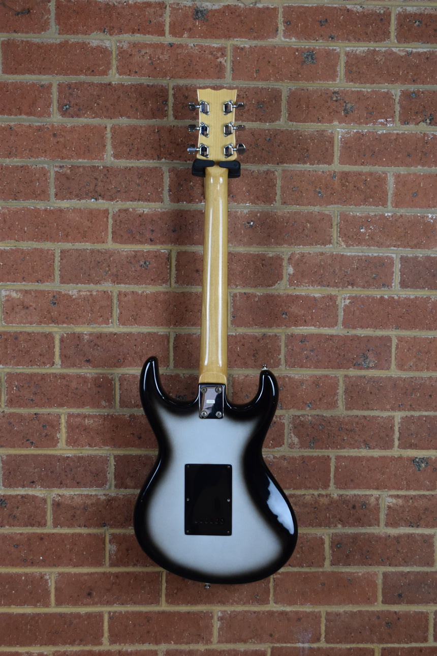 Onyx Mosrite 90's - Black and Silver Burst