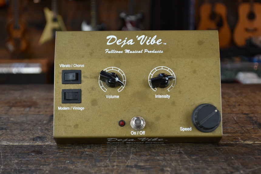 Fulltone Vintage Deja 'Vibe 1999 - Gold - Signed by Mike Fuller