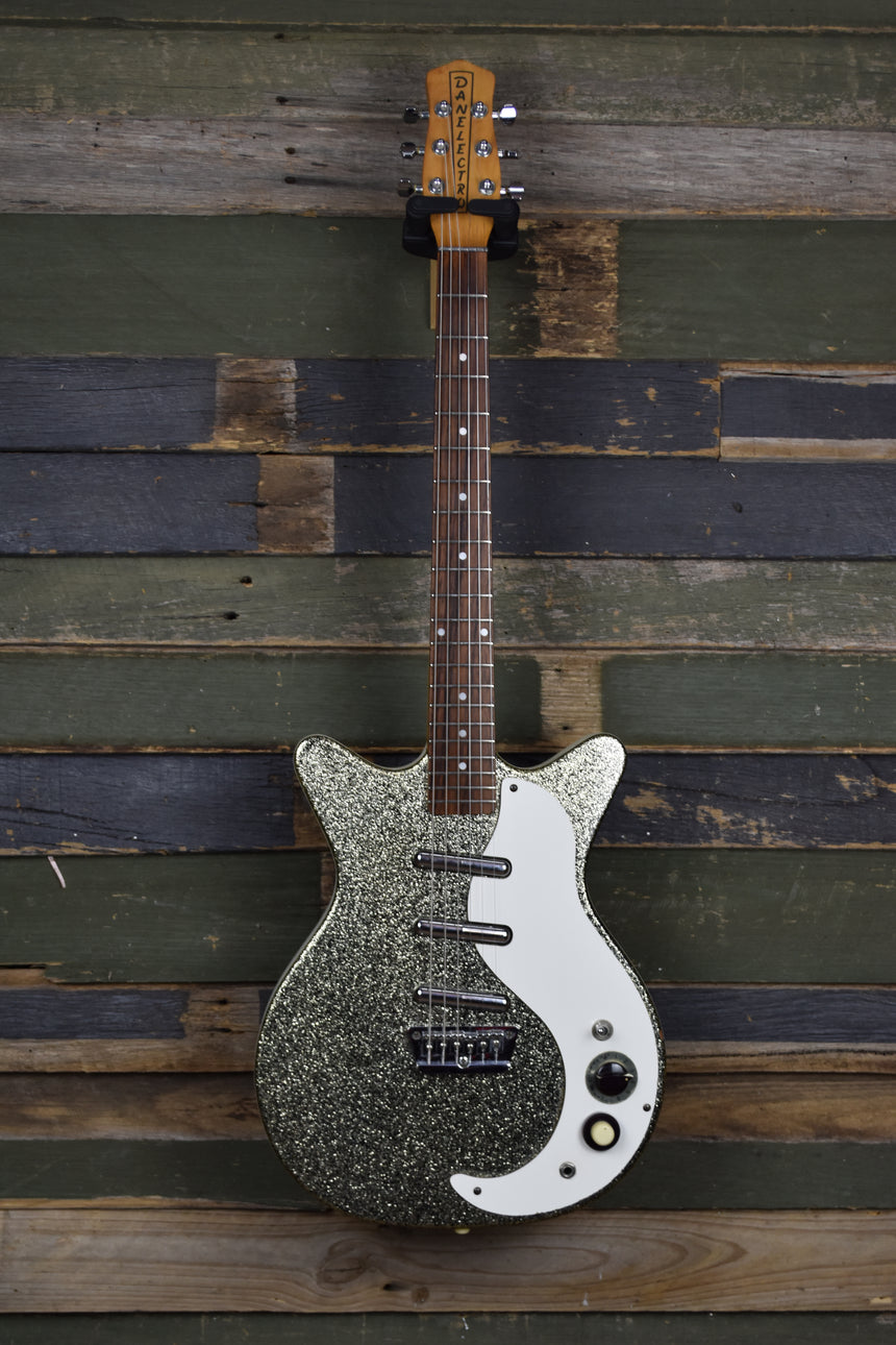 Danelectro DC-3 1998 - 2004 - Silver Metalflake