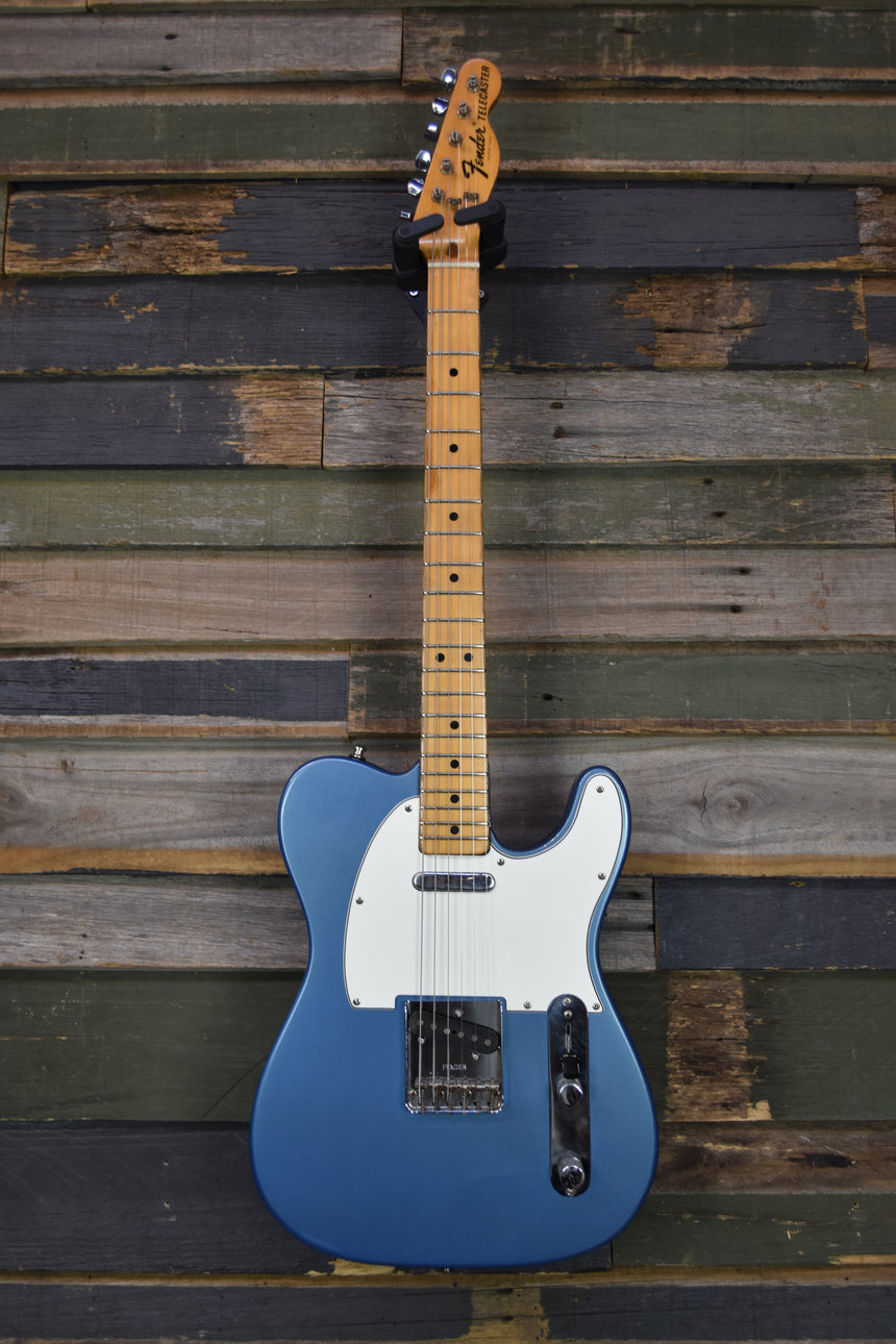 Fender  Telecaster w/ OHSC 1975 Lake Placid Blue