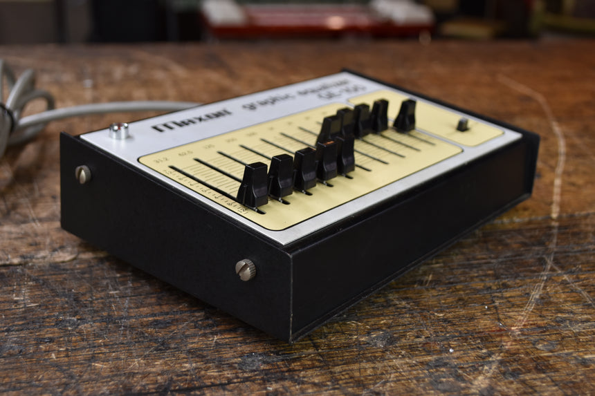 Maxon GE-100 Graphic Equalizer  1970's - Black and Creme